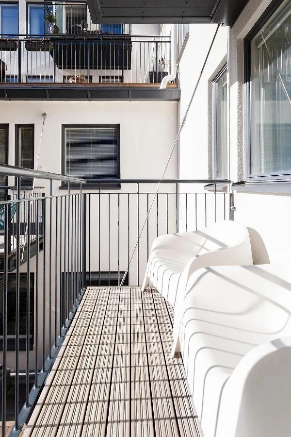 2Ndhomes Design Apartment In Kamppi Helsinki